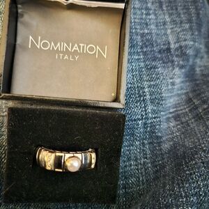 Women's Fashion Ring by Nomination , Pearl Central stone, 2 accents of Crystal's